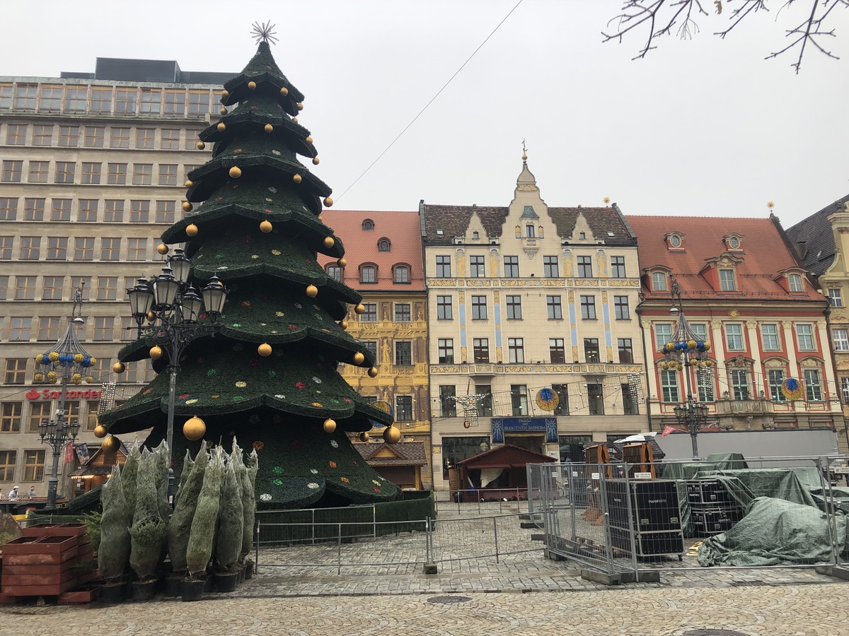 Wrocław Market Squareのクリスマス準備11月21日 (2)