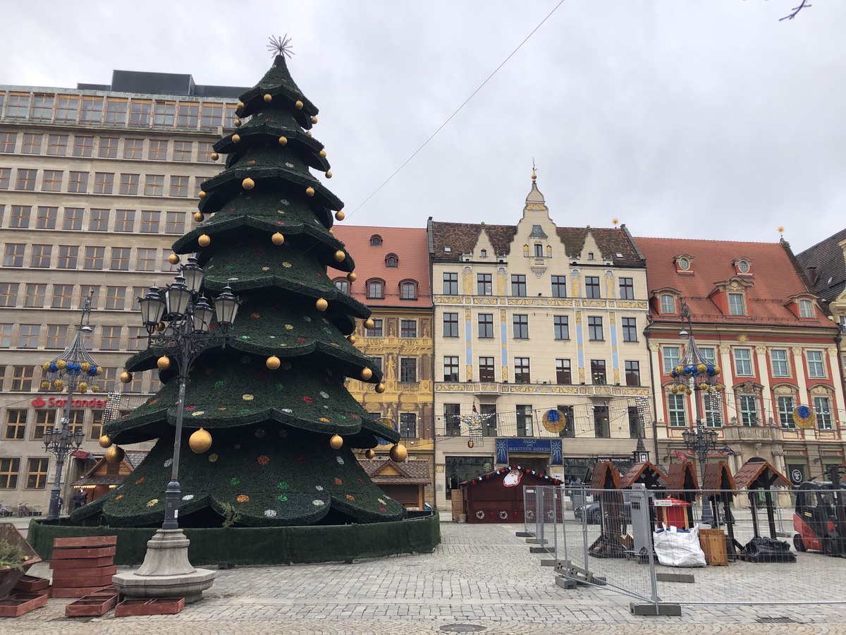 Wrocław Market Squareのクリスマス準備11月23日 (2)