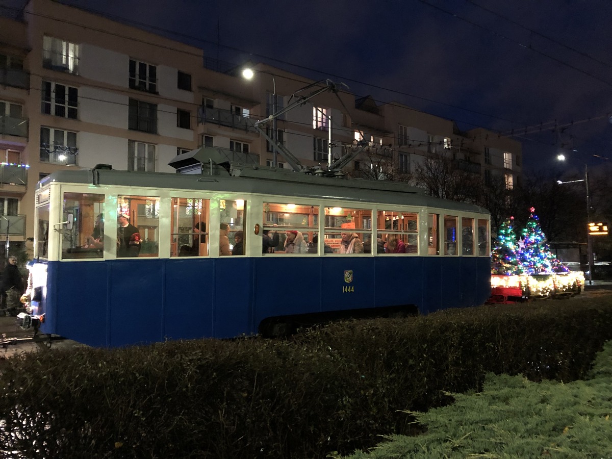 ヴロツワフ中心街のクリスマスマーケット20231223 (3)