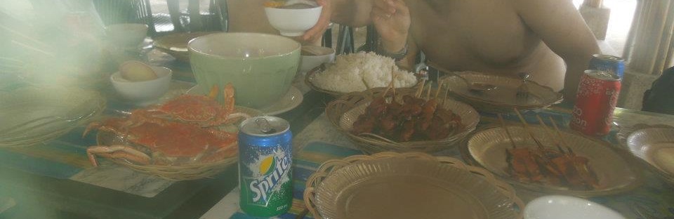 ナルスアン島の昼食