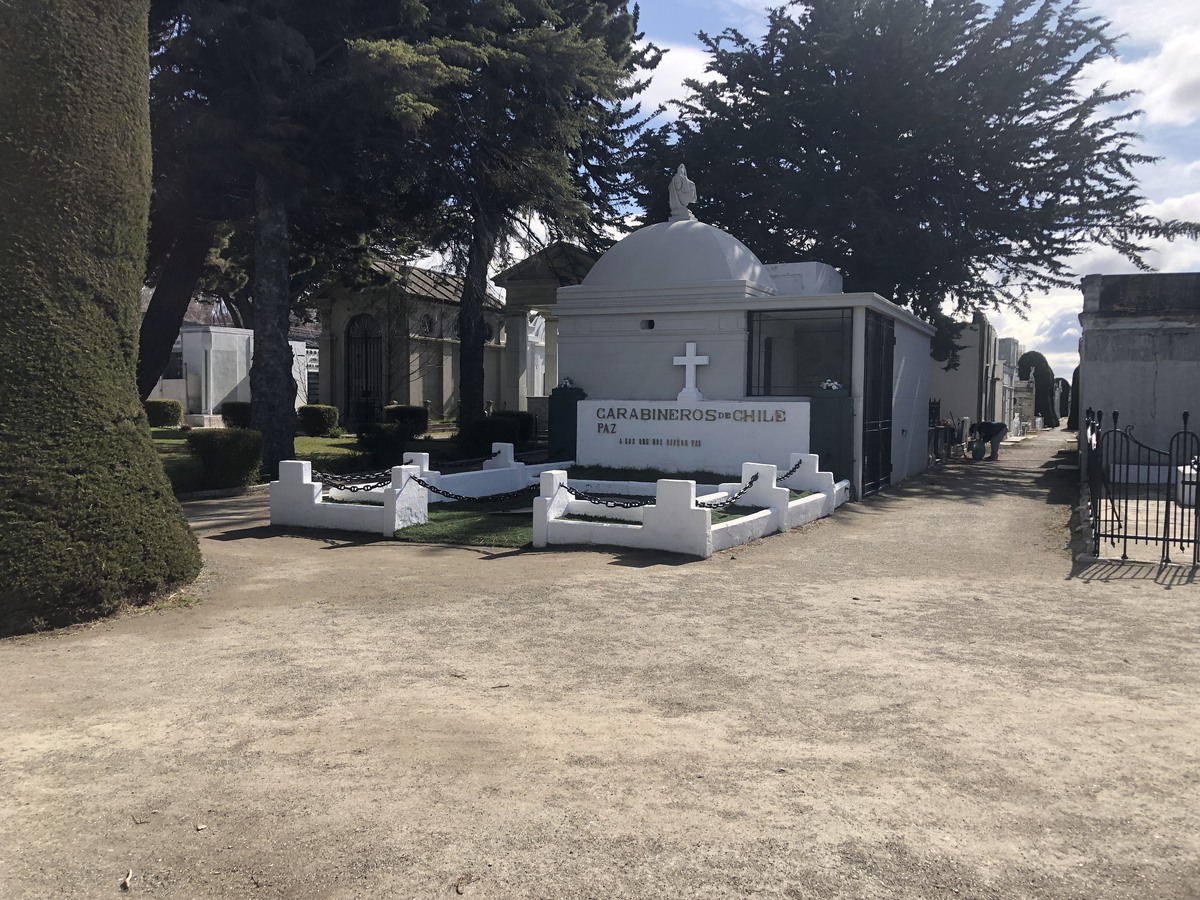 Cemetery of Punta Arenas (5)