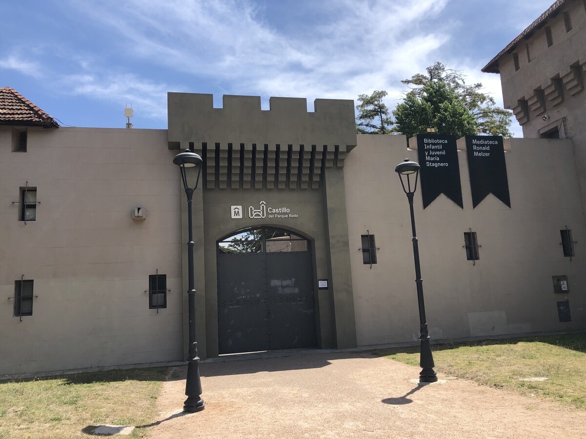 Castillo del Parque Rodó (1)