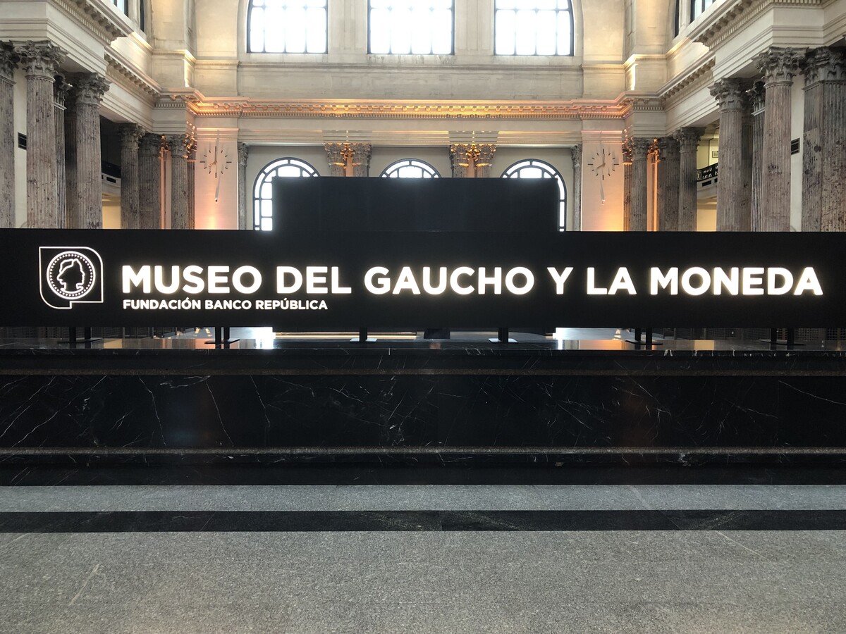 Museo del Gaucho y la Moneda (2)