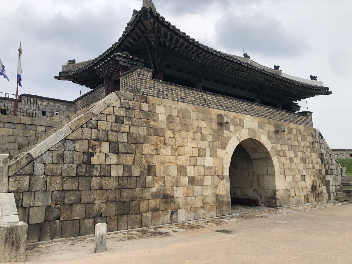華西門